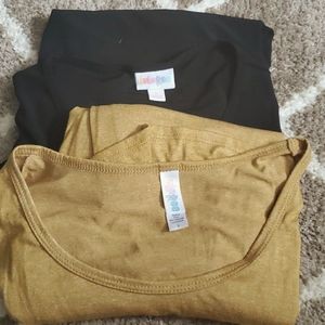 2 lularoe size small shirts.